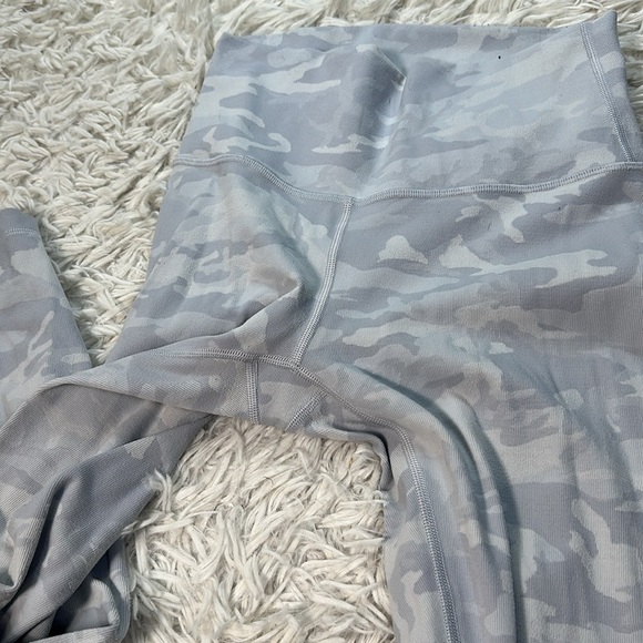 Lululemon Wunder Under High-Rise Tight 28" *Luxtreme Incognito Camo Jacquard - Picture 2 of 5